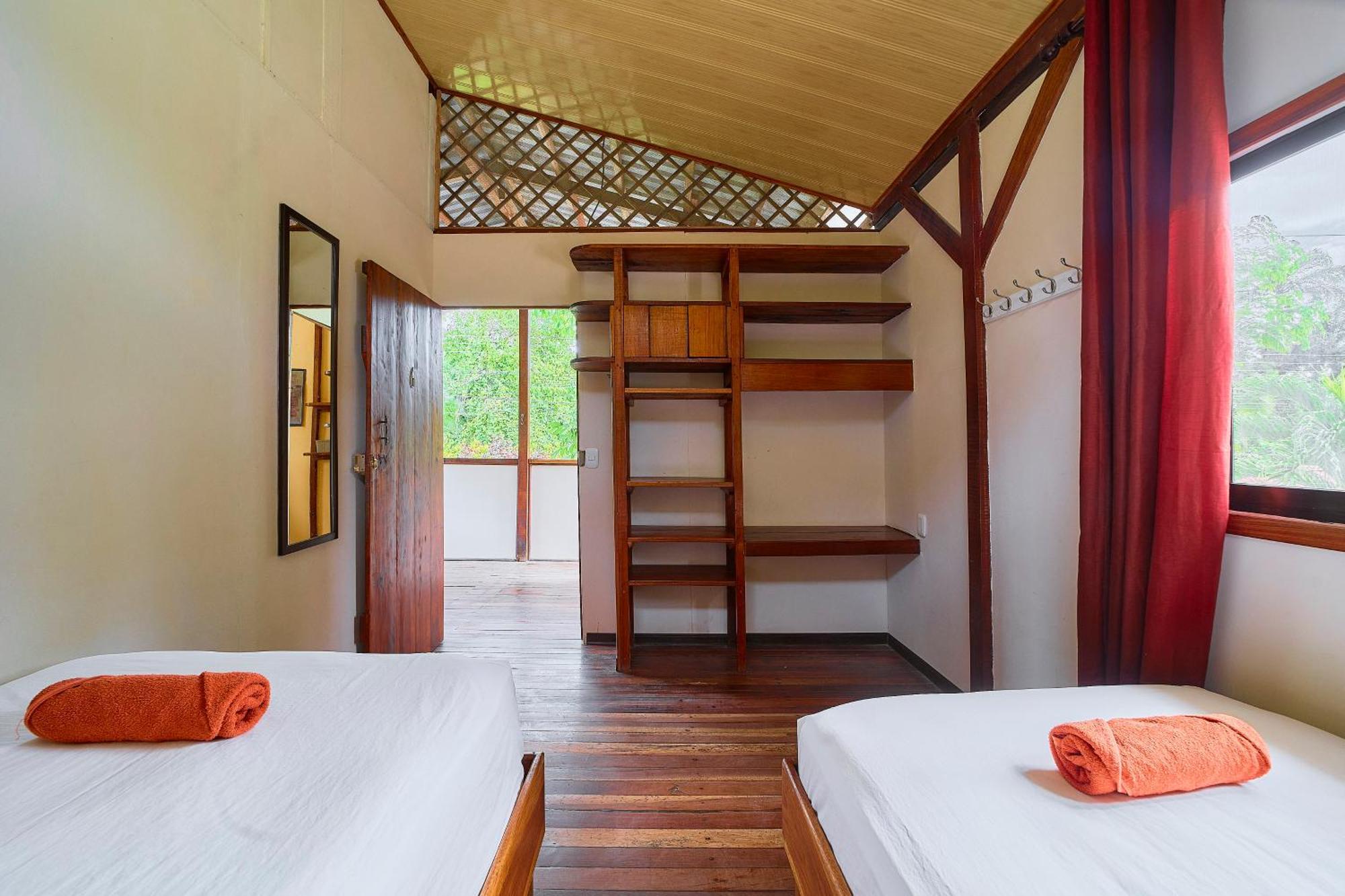 Cabinas Montesol Puerto Viejo de Talamanca Exterior foto