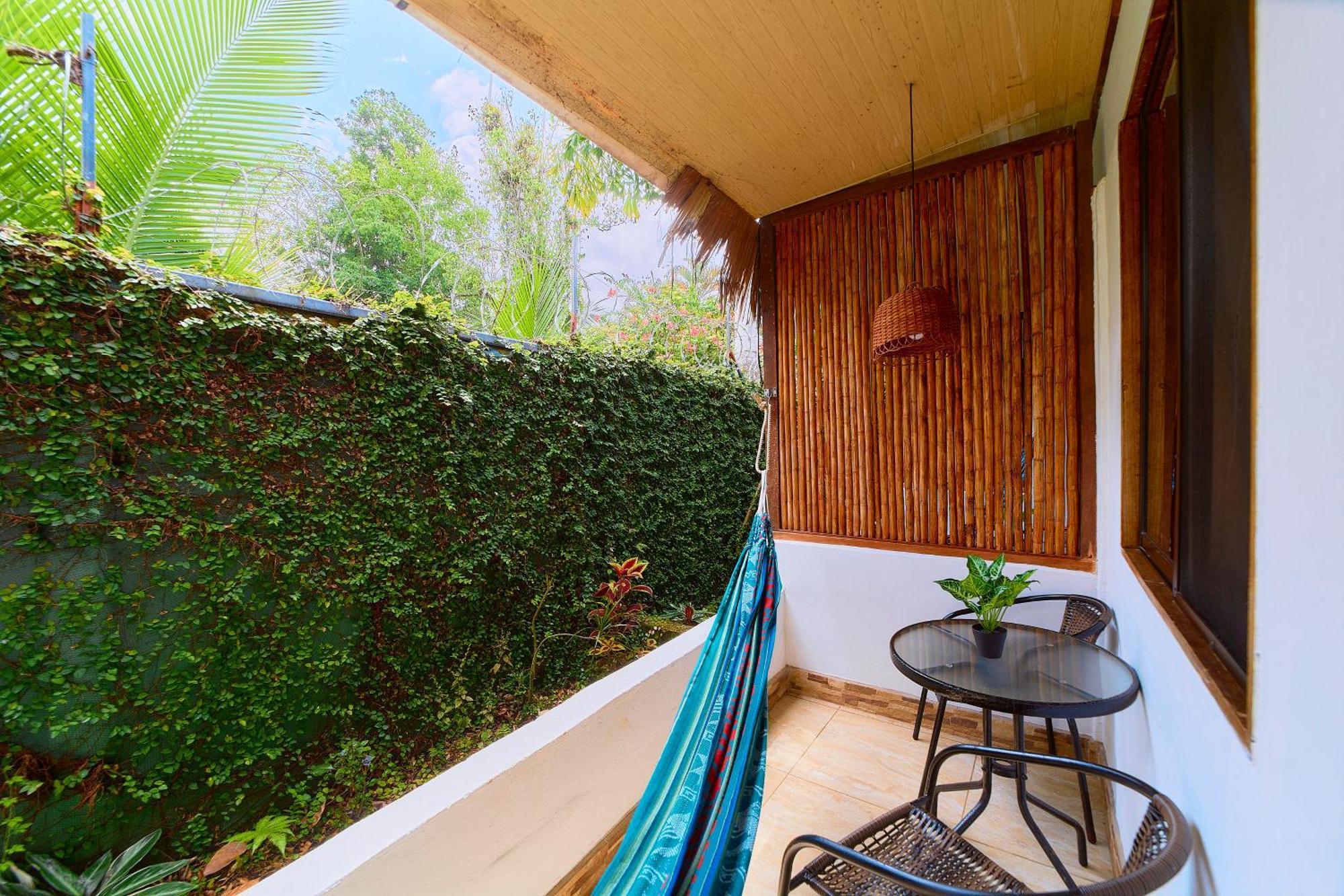 Cabinas Montesol Puerto Viejo de Talamanca Exterior foto